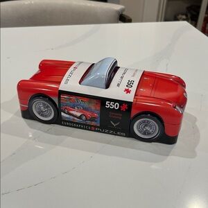 Eurographics Red Corvette 550 pieces in metal container